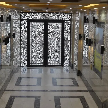 برج النيل بزنس Apartment Jazirat al Awwamiyah Exterior photo