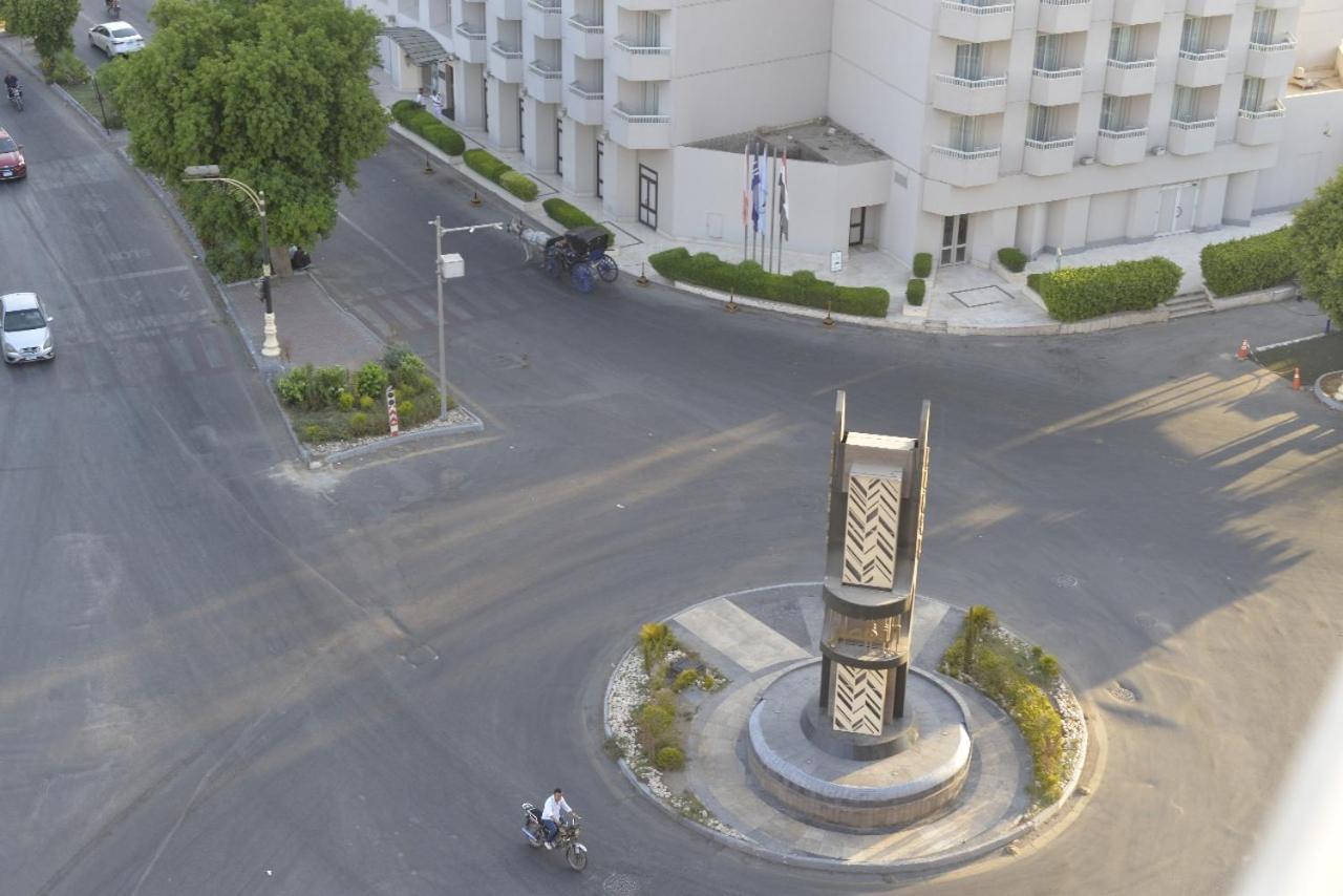 برج النيل بزنس * Jazirat al Awwamiyah