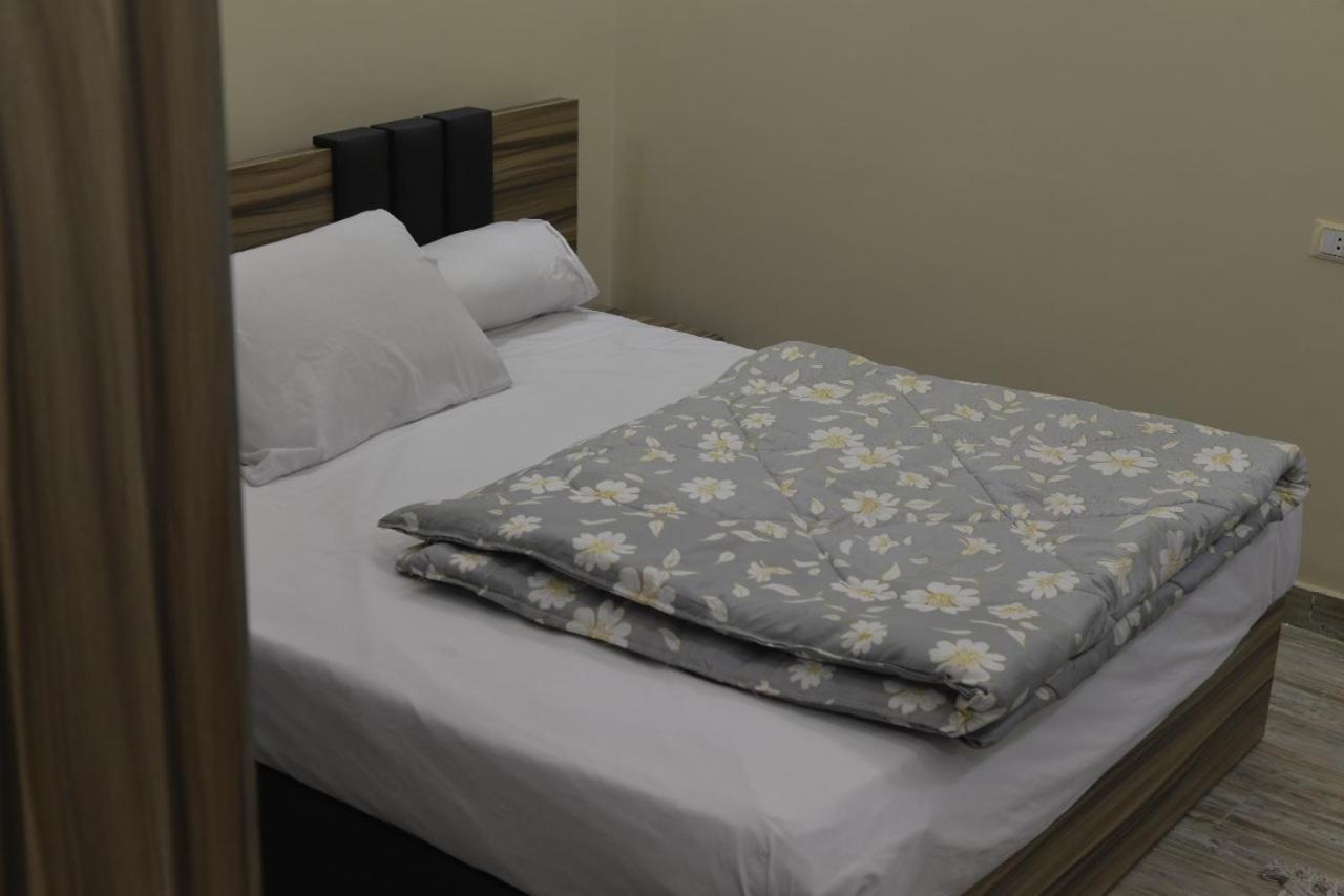 Apartment برج النيل بزنس